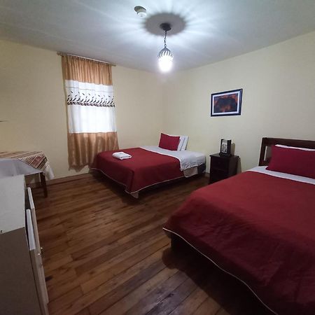 Hostal Bolivar Inn Quito Phòng bức ảnh