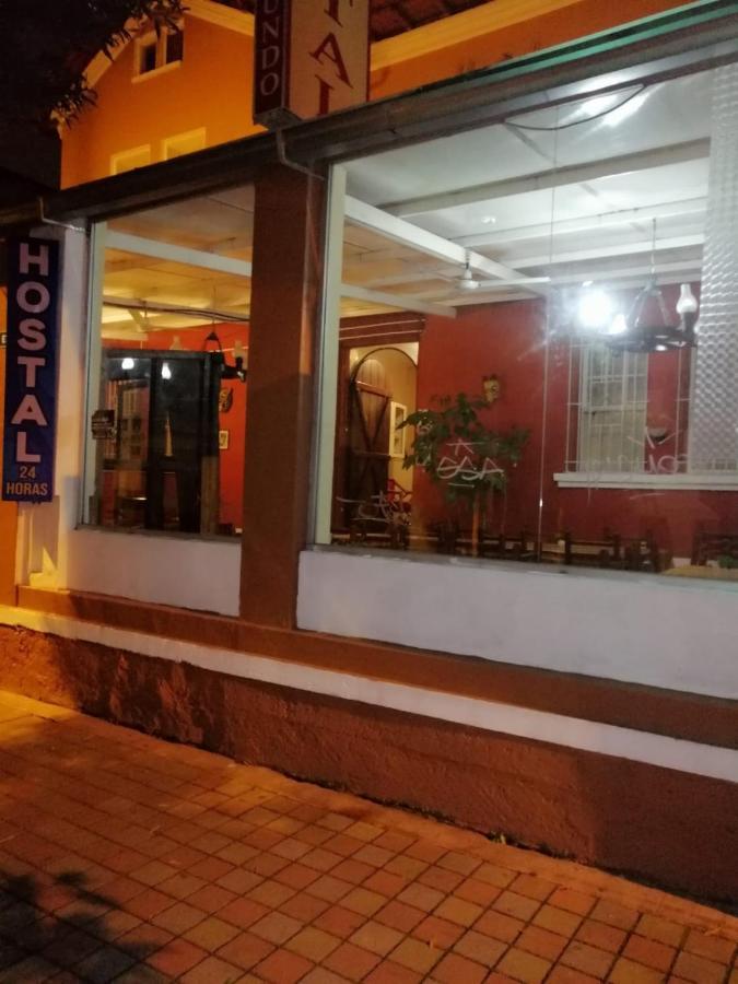 Hostal Bolivar Inn Quito Ngoại thất bức ảnh