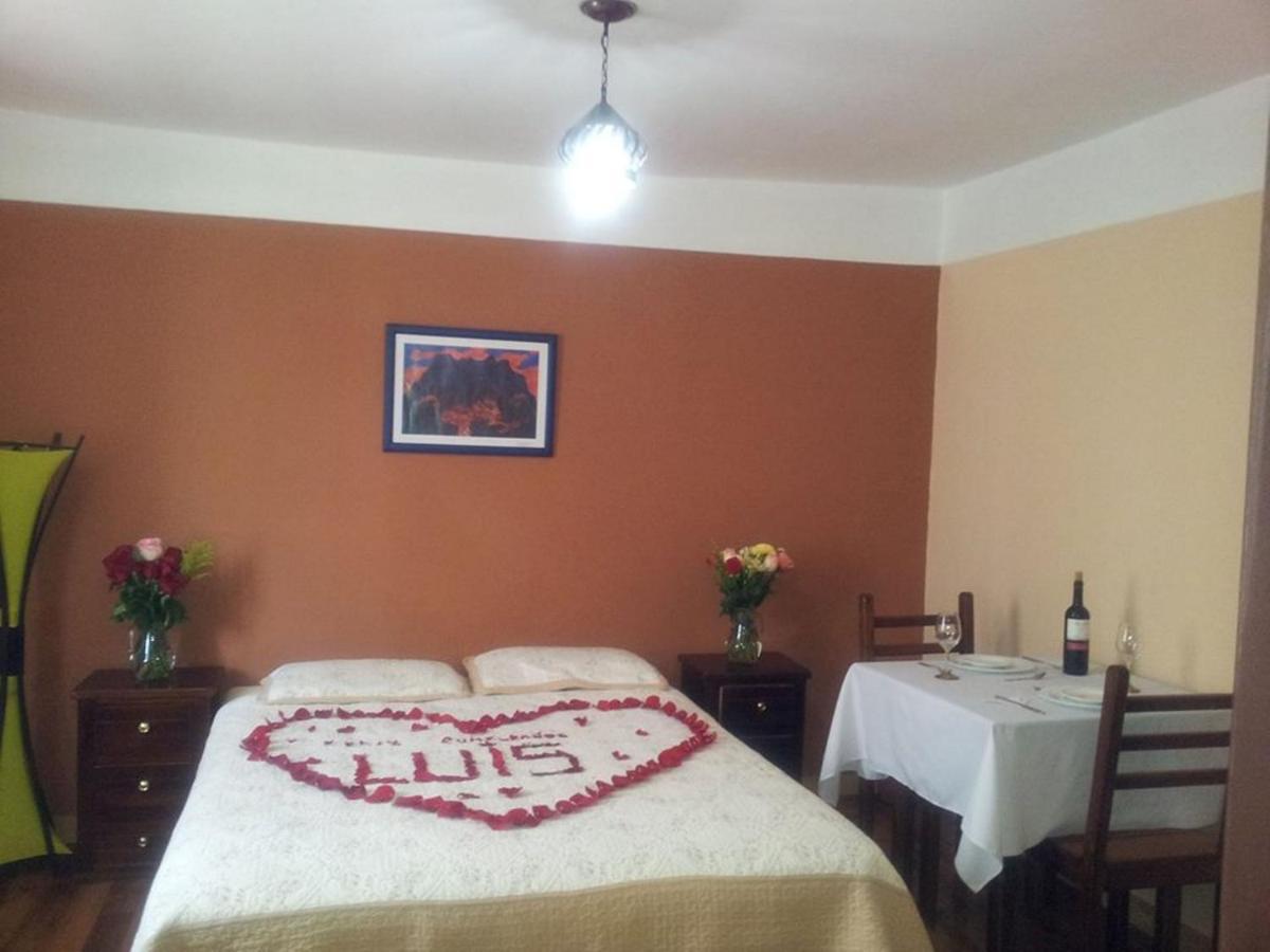 Hostal Bolivar Inn Quito Ngoại thất bức ảnh