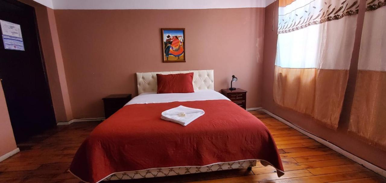 Hostal Bolivar Inn Quito Ngoại thất bức ảnh