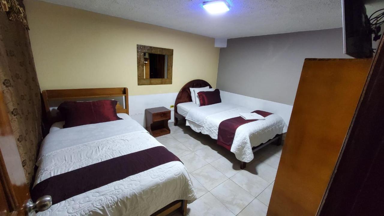 Hostal Bolivar Inn Quito Ngoại thất bức ảnh