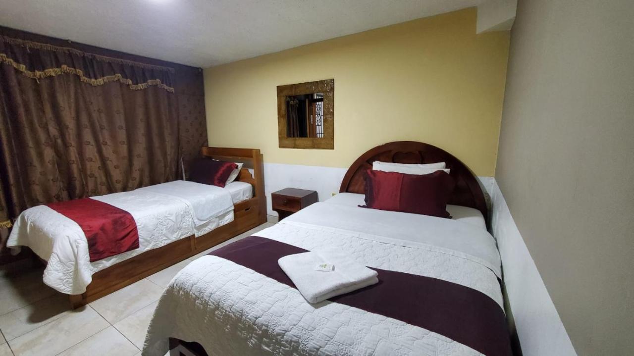 Hostal Bolivar Inn Quito Ngoại thất bức ảnh