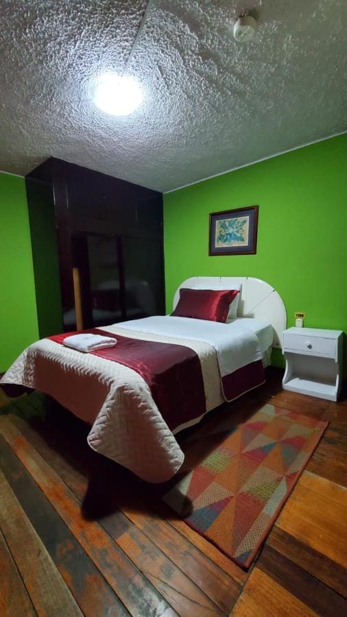 Hostal Bolivar Inn Quito Ngoại thất bức ảnh