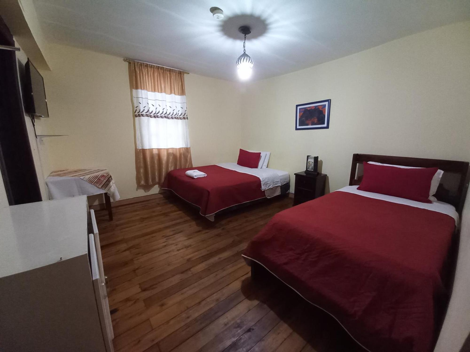 Hostal Bolivar Inn Quito Phòng bức ảnh