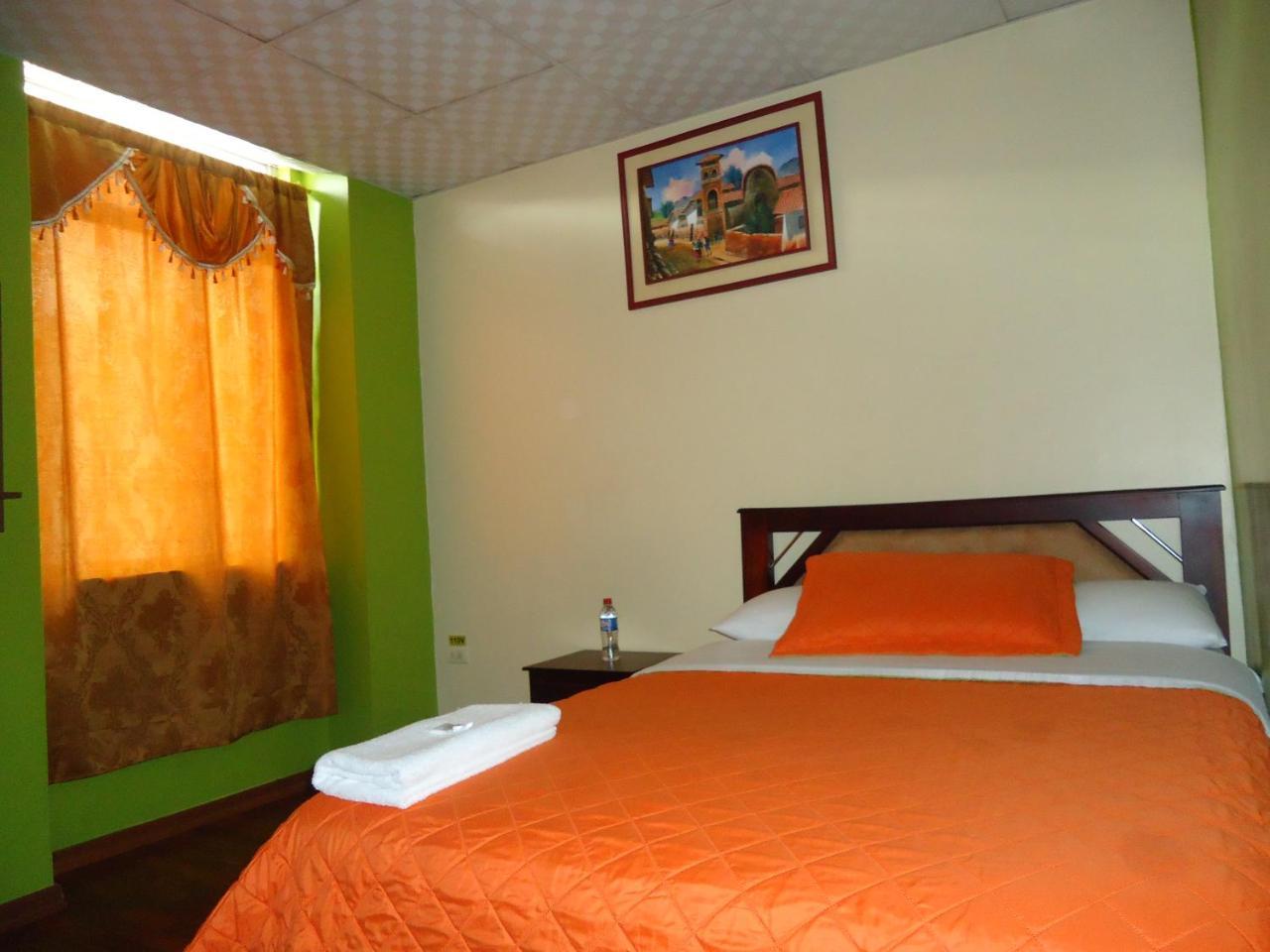 Hostal Bolivar Inn Quito Ngoại thất bức ảnh