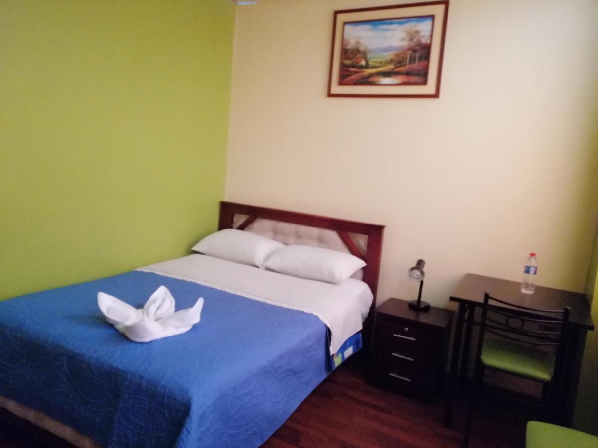 Hostal Bolivar Inn Quito Ngoại thất bức ảnh